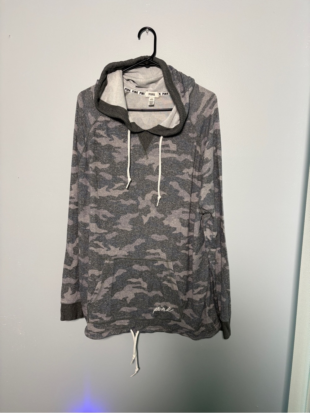 PINK Victoria's Secret Gray Camo Pullover Hoodie